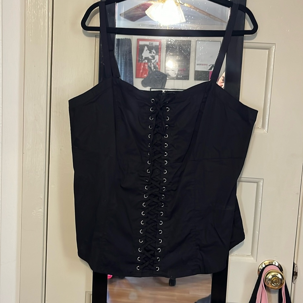 Torrid Size 2X tank- lace up front